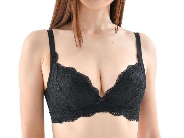50代女性は積極的に取り入れて!補正下着の種類別の効果&おすすめ商品