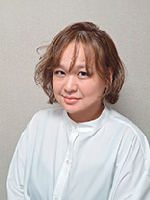 試したのは、ファッション編集担当の樋口