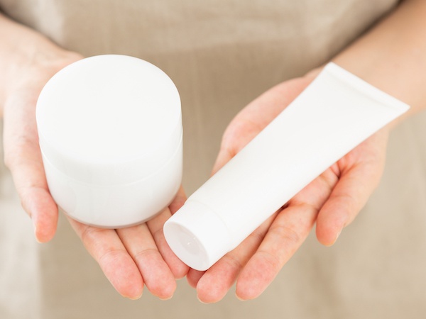 50代女性のエイジングケアアイテムの選び方