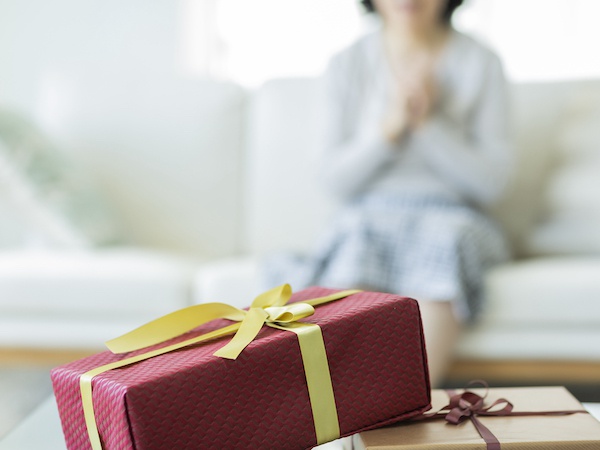 60代以上の女性が喜ぶギフトの共通点