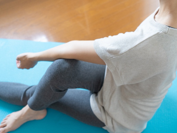 股関節の筋肉を守るために今日からできるケア