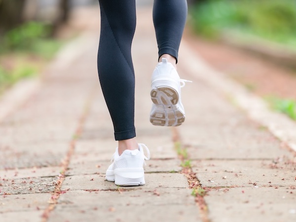 股関節の動きを助けるサポートインナーもおすすめ