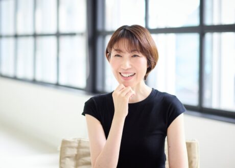 教えてくれたのは、モデル・ウォーキングスクール代表の豊川月乃さん