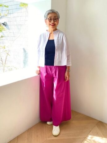 コンパクトな丈を活かす「黄金バランス」の作り方