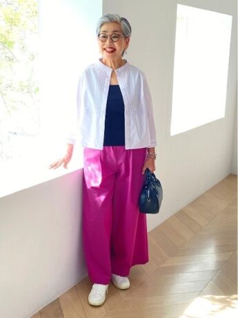 【ルール3】「パンチの効いた色」を投入。シャキッと見せてカッコよく