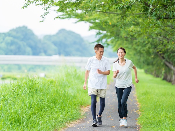 日常の動きをやさしく支えるハルメクのサポートインナー