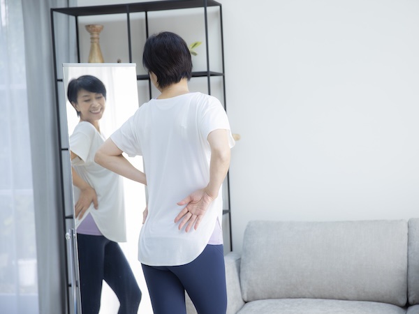 ハルメク世代がストレートパンツを選ぶ際のポイント