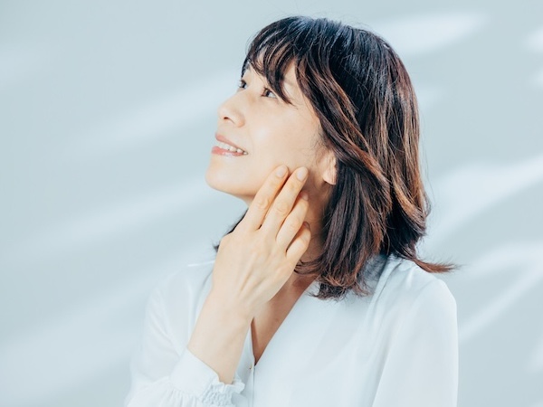 プチプラ乳液でもエイジングケアに重要！