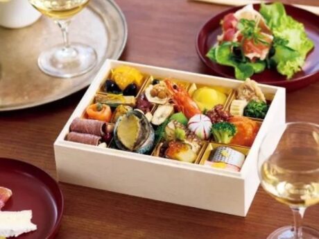 【今だけ早割！】送料当社負担・おせちと一緒で銘店ごちそう10%OFFは10月4日まで