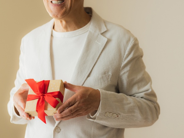 60代以降の男性に贈りたい誕生日プレゼント5選