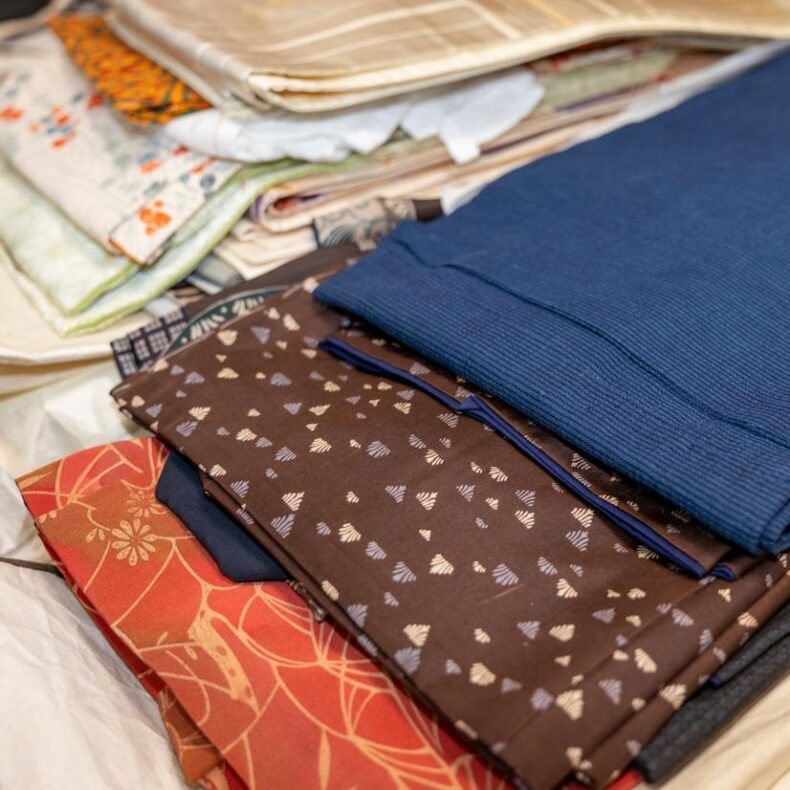 古着でワクチンで着物は回収可能？思い出の着物を無駄にしない処分方法